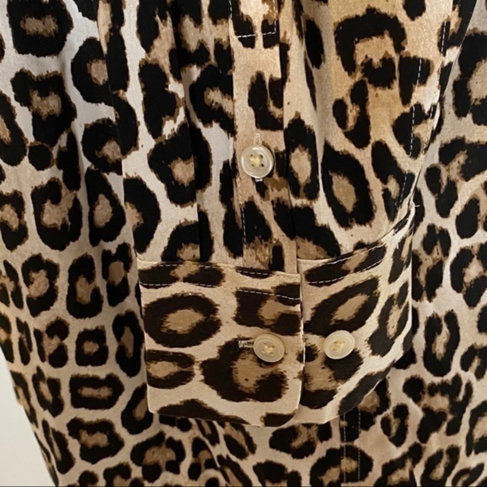 Chico’s Animal Cheetah Print Blouse - Picture 5 of 8